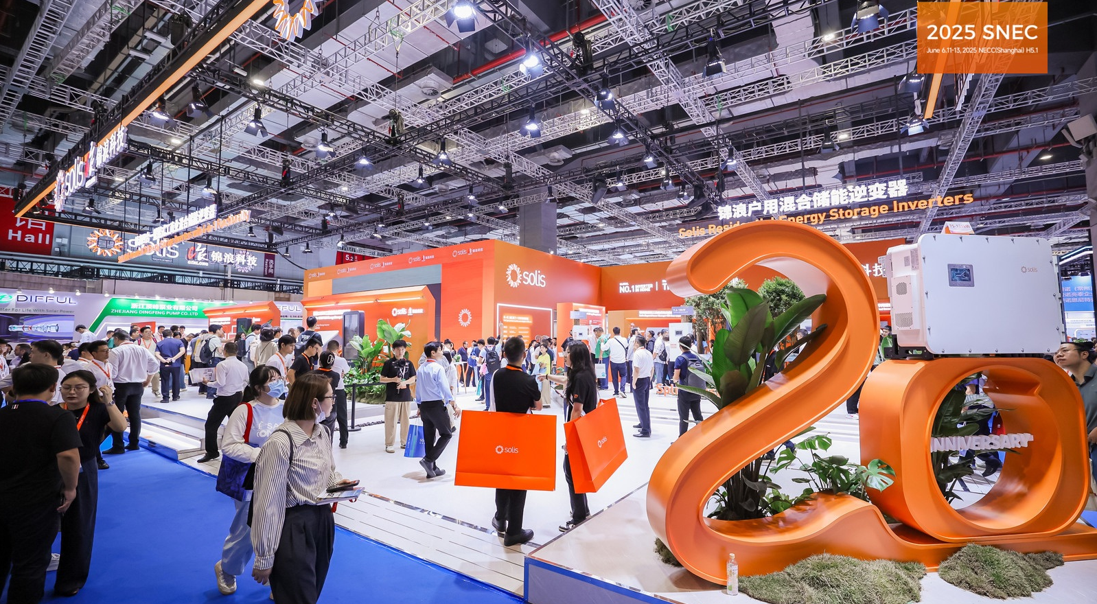 Solis 20th Anniversary at SNEC 2025: Hybrid Inverter & AI Energy Launch