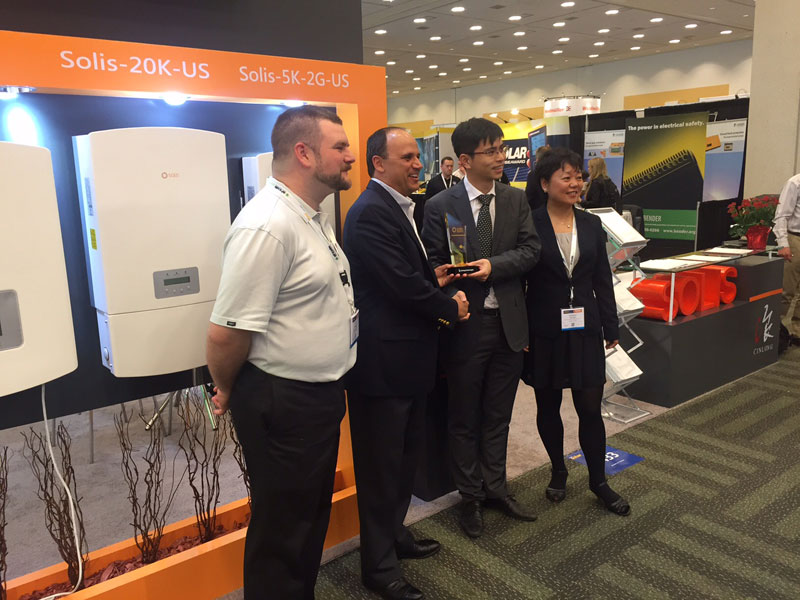 1452504179478350.jpg 140.jpg